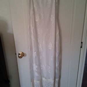 Sue Wong Ivory Floral Lace Maxi Dress